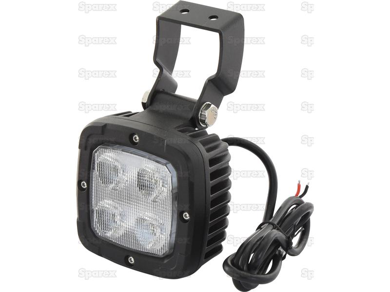 LED Farol, CISPR 25: Class 3, 4000 Lumens, 10-30V (S.163899)